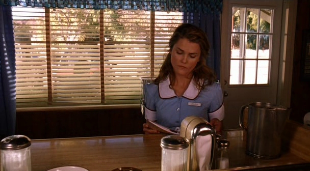 Waitress-603.jpg