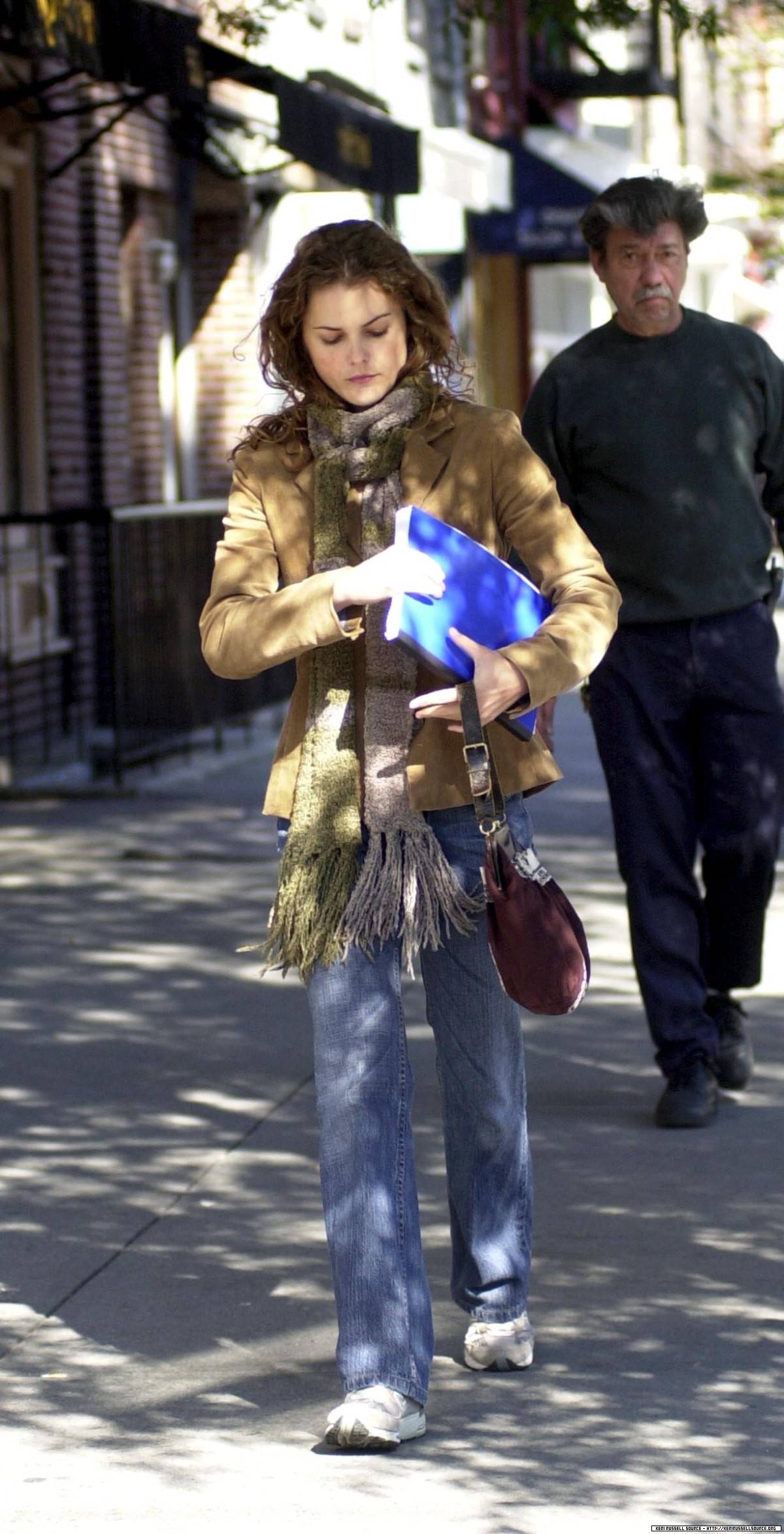 HQ-December62002-002.jpg