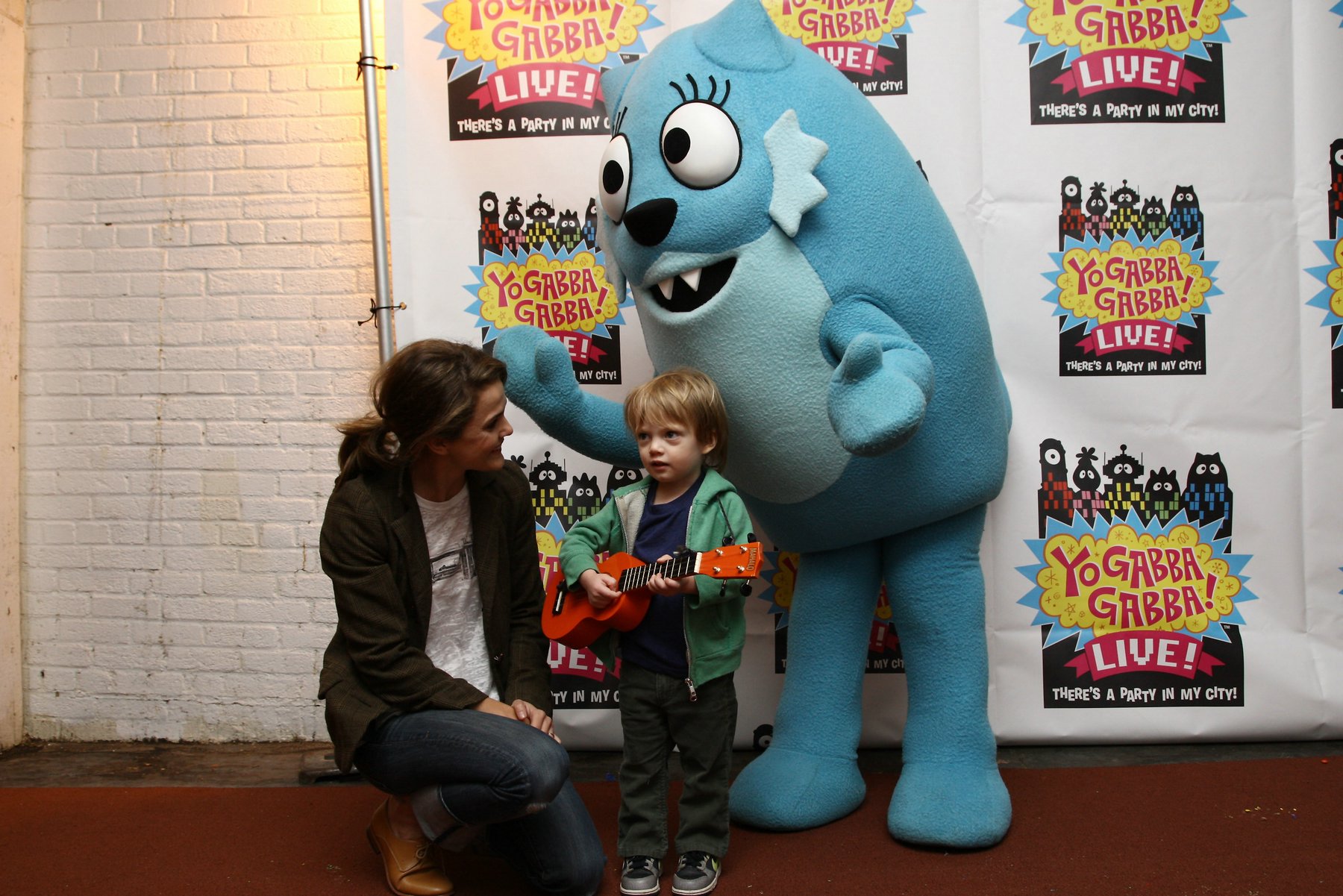 Yo Gabba Gabba There S A Party In My City November 21 2009 010 Keri Russell Gallery