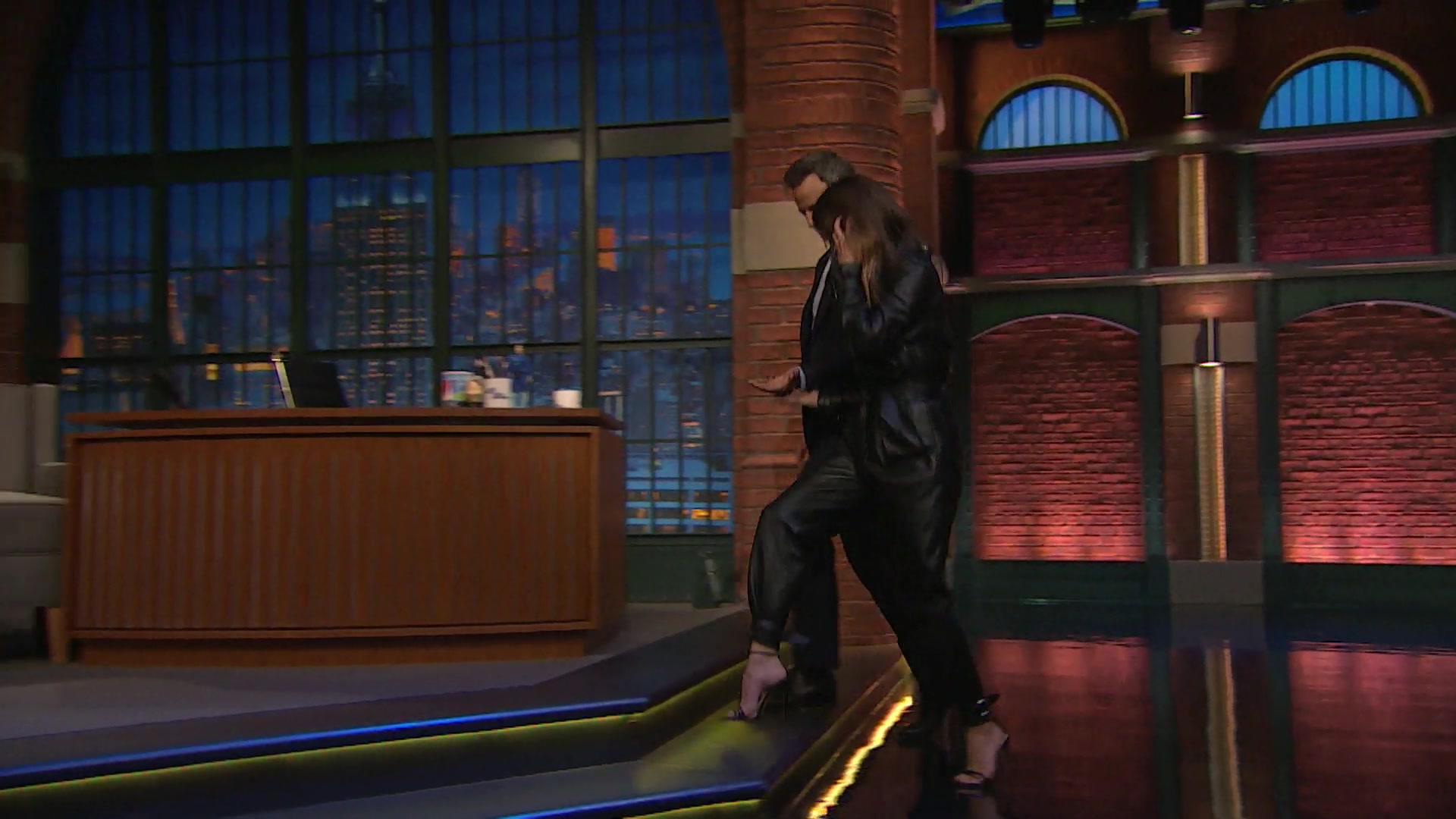 LateNightWithSethMeyers-009.jpg