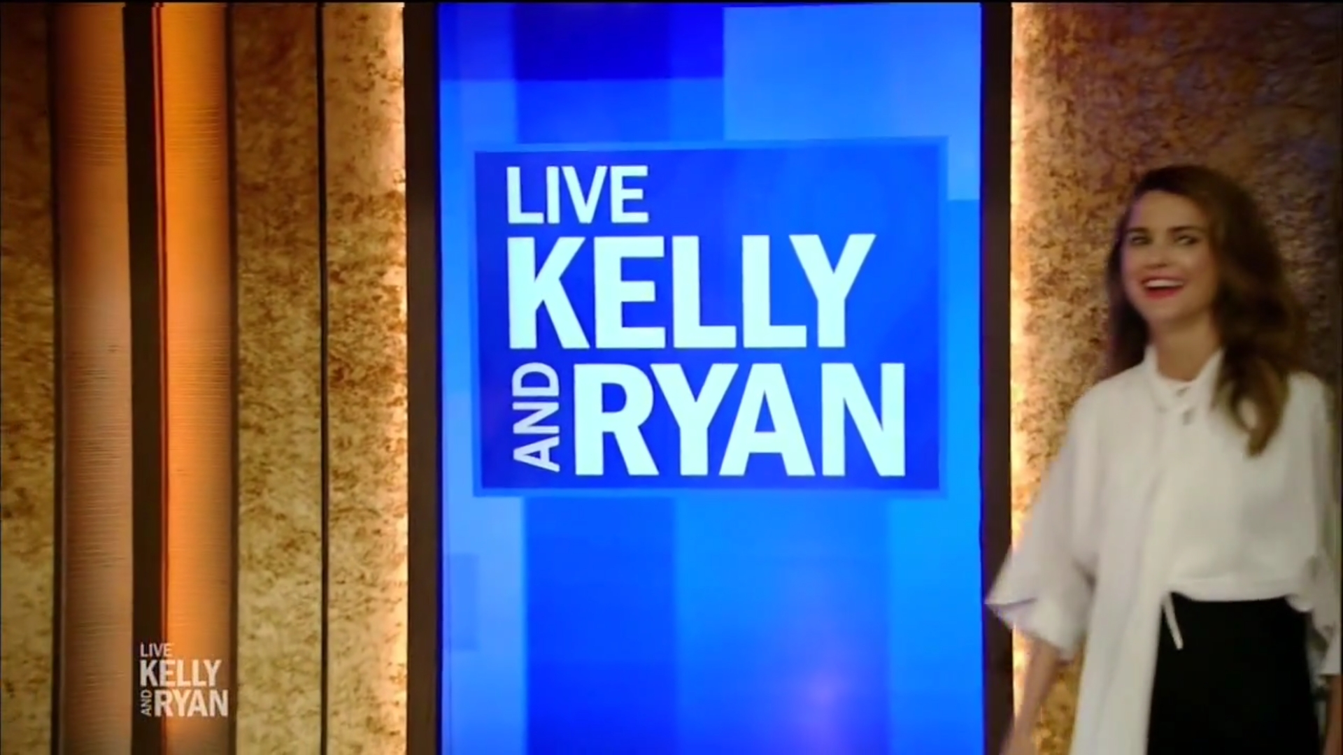 LiveWithKellyandRyan-001.jpg