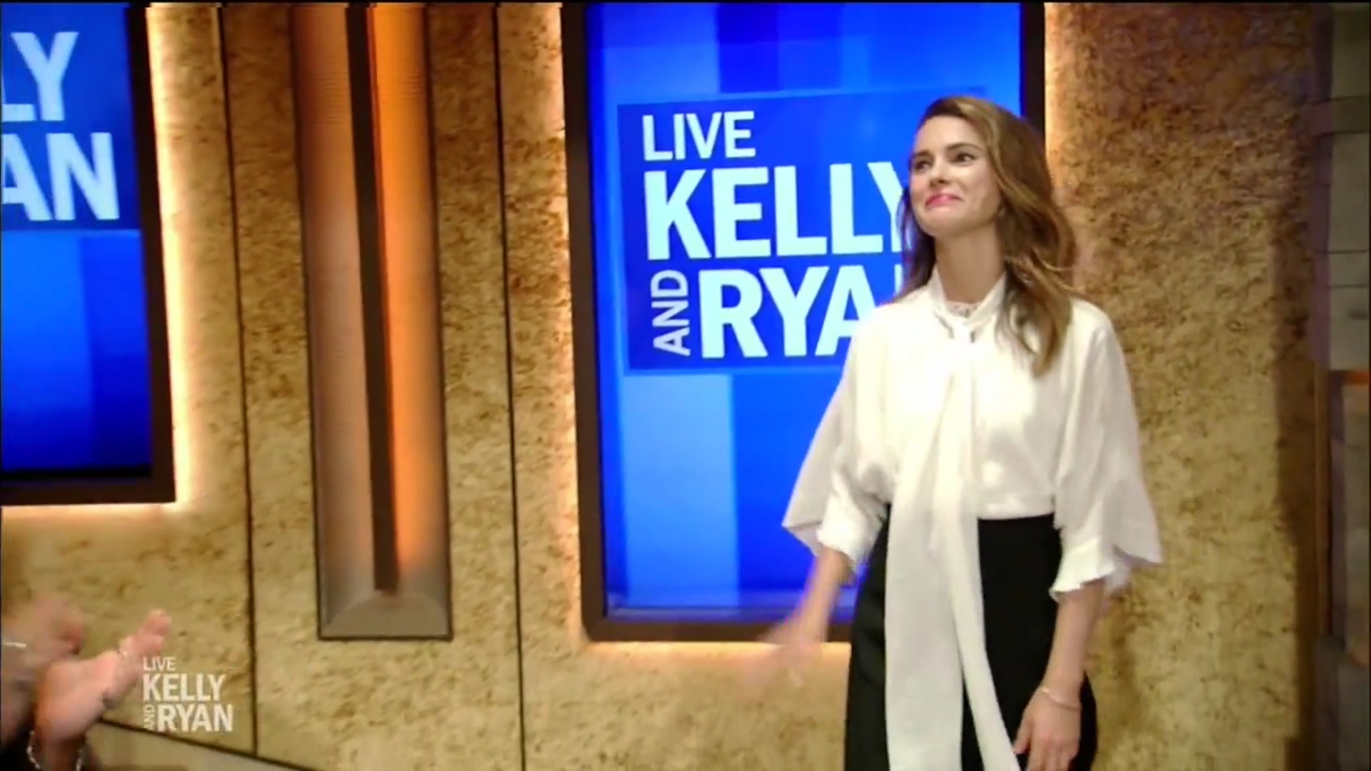 LiveWithKellyandRyan-004.jpg