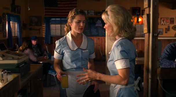 Waitress-208.jpg