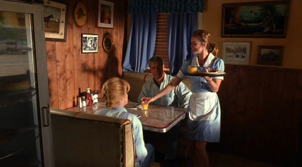 Waitress-837.jpg